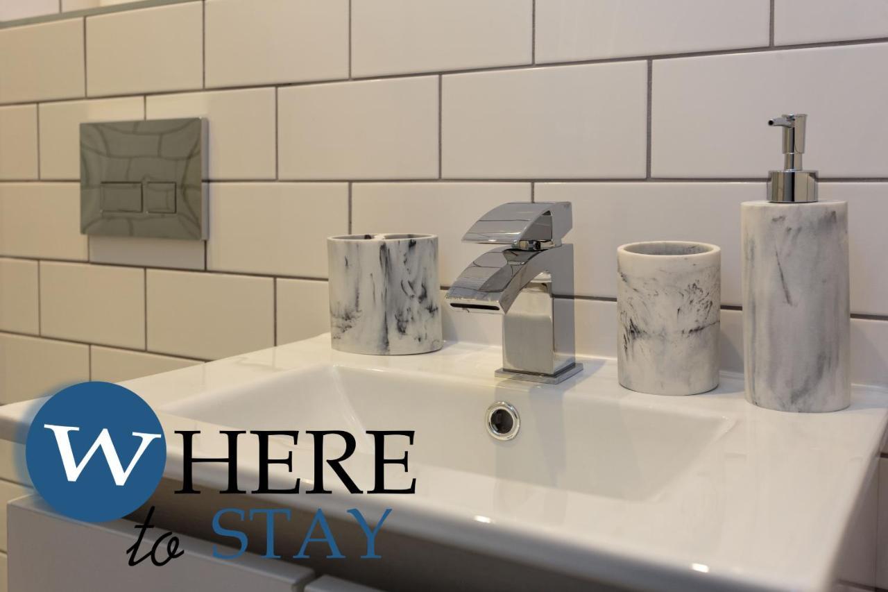 Stylish 2Bed Apartment Underneath Edinburgh Castle 외부 사진