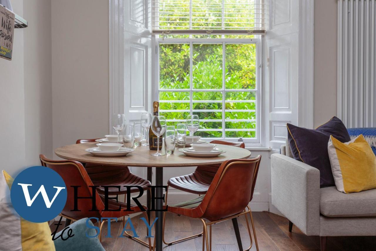 Stylish 2Bed Apartment Underneath Edinburgh Castle 외부 사진